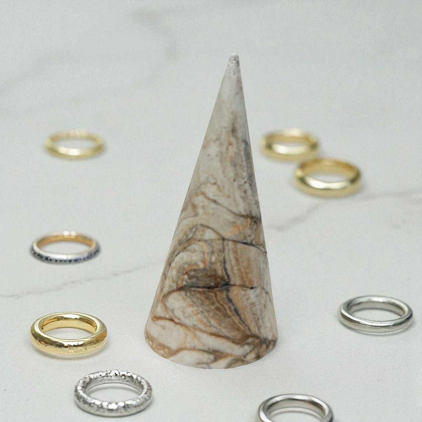 Stone ring holder