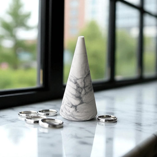 Stone ring holder